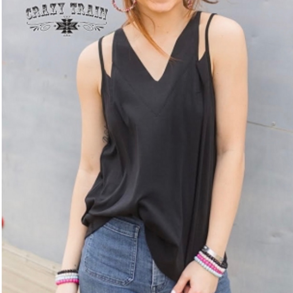 Black V-neck tank